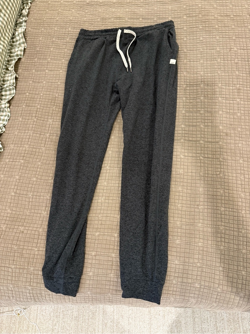 Vuori Classic Dark Gray Jogger Sweatpants with Drawstring
